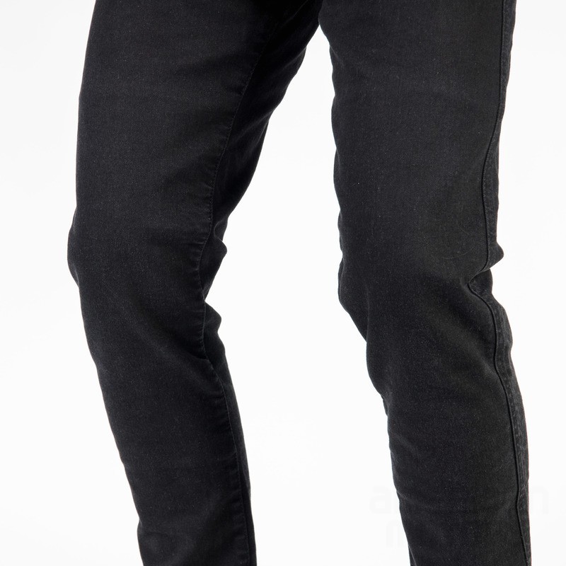 SPODNIE JEANS OZONE STRIKER REGULAR BLACK