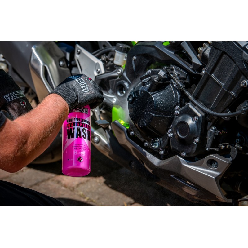 Muc-Off 1132 - Preparat do skutecznego mycia motocykla bez użycia wody - 750ml - High Performance Waterless Wash